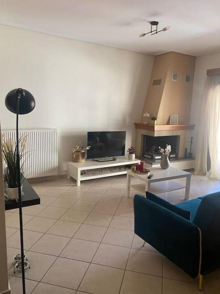 På billedet ses objektet Central Nest Apartment beliggende i byen Karpenision.