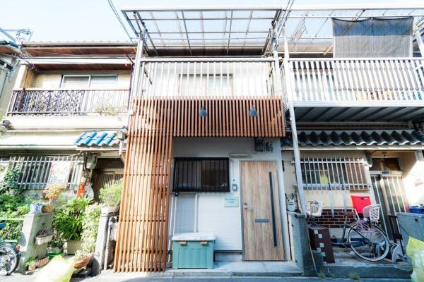Op de foto is het object 天下茶屋vii 忙しい旅行中も ゆったりした時間を過ごせるお部屋 お勧めコーヒーと共に te zien, gelegen in de stad Osaka.