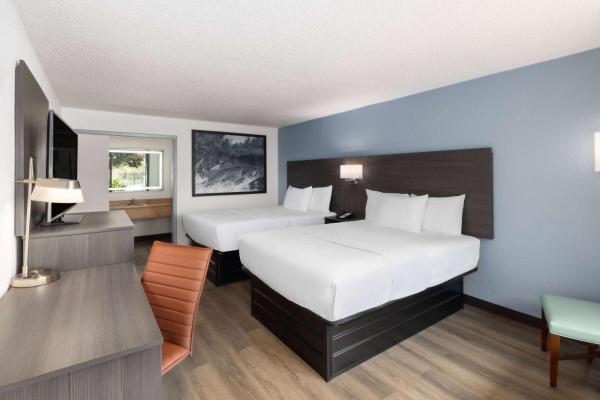 Zimmer mit 2 Queensize-Betten - Raucher - Super 8 by Wyndham Riverside AL