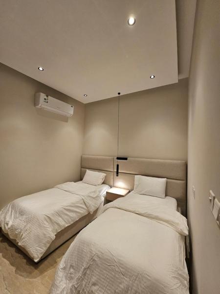 Foto 3: شقه2 فاخره ثلاث غرف نوم بالامكان توسعتها ل اربع غرف نوم