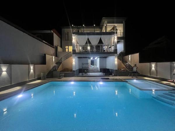 Nella foto è visibile l'oggetto Manzara house situato nella città di Khumson.