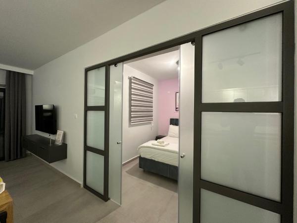 Foto 3: Caesar Clarus 33, Luxury 1-Bedroom Apartment