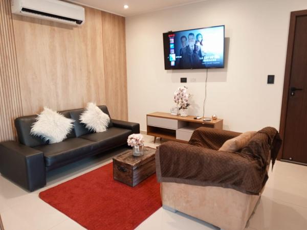 Elegante Apartament/Mall Brisas, Санта-Крус-де-ла-Сьерра