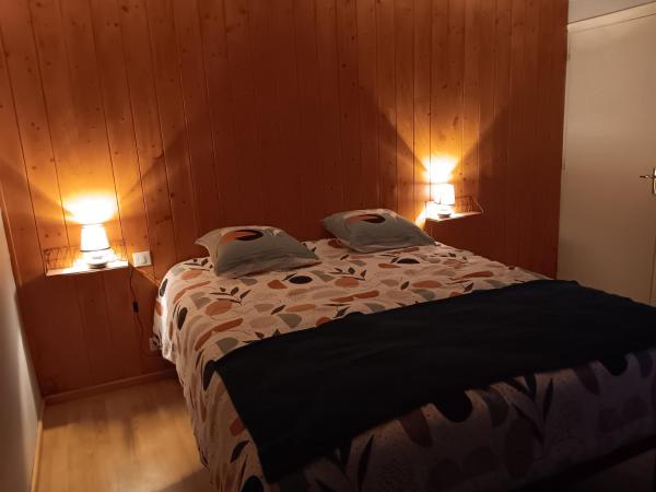A la foto es mostra l'objecte au massoubro situat a la ciutat de Mandailles.
