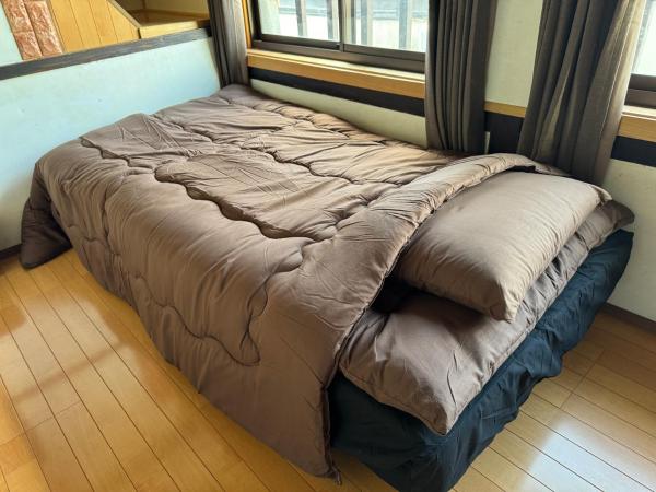 トリプルルーム 共用バスルーム — 11 m², Variant 1 - ゲストハウス千福
