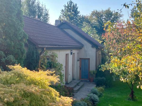 A la foto es mostra l'objecte GardenHouse situat a la ciutat de Lamač.