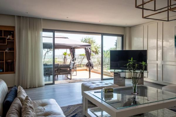 Marina Sea View Appartements, Касабланка
