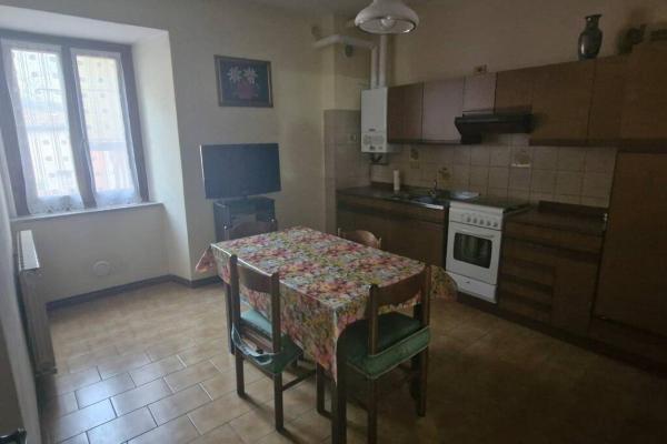 På billedet ses objektet Casa Vicolo ai Campi beliggende i byen Valgoglio.