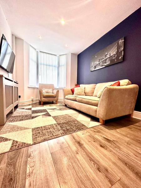 Beautiful Entire House!, Liverpool