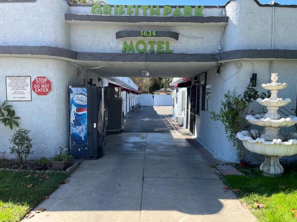 A la foto es mostra l'objecte Griffith Park Motel, in Los Angeles Hollywood Area situat a la ciutat de Glendale.