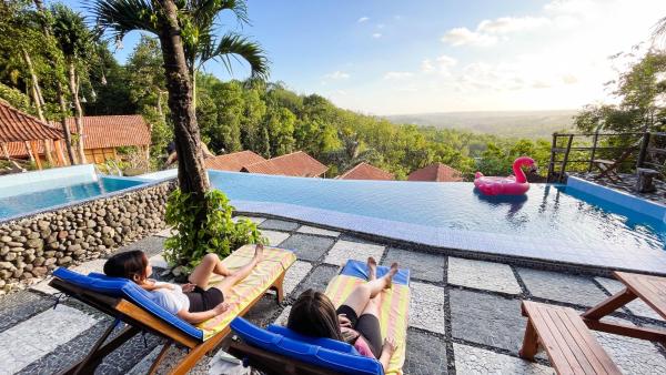 A la foto es mostra l'objecte Rajaklana Resort and Spa situat a la ciutat de Bantul.