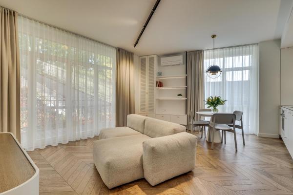 A la foto es mostra l'objecte Sunrise Uzupis Apartment situat a la ciutat de Vílnius.