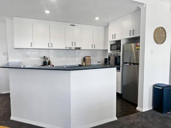 Unit 5 - Avoca Palms Resort - 3 bedroom apartment photo 6