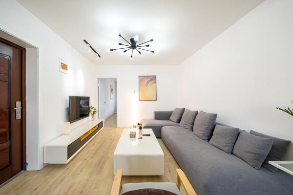 JinAn Apt,3 bedrooms,2 bathrooms,Jing'an District, Shanghai