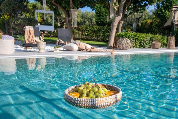 På billedet ses objektet Villa Vrisi Zakynthos beliggende i byen Fiolítis.