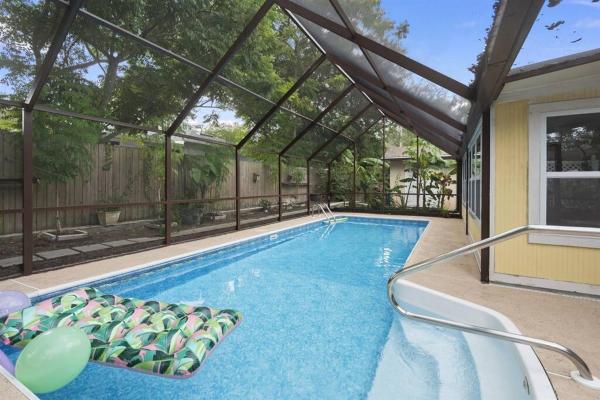 På bildet vises objektet Pool Home Comfortable cozy Single Level som ligger i byen St. Augustine.