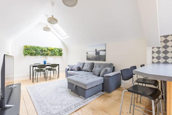 4 Bed Penthouse in Shoreditch, London