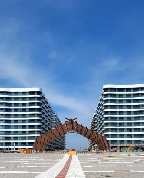 Фотография 8: Studio 60 By The Beach Mamaia, FREE PARKING Casa del Mar