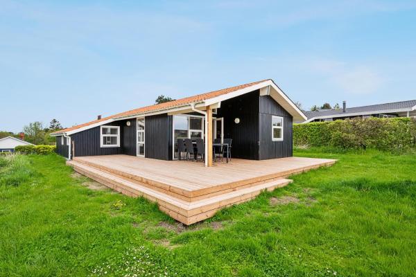 A la foto es mostra l'objecte A Beautiful Holiday Home With A Sea View, Not Far From Ebeltoft situat a la ciutat de Ebeltoft.
