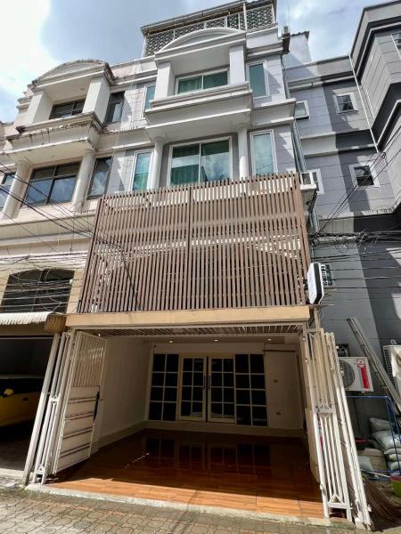 Comfy Crib Hostel 2 - バンコク