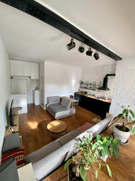 Na fotografii je vidět objekt Duo Apartment Durres Center nacházející se ve městě Durrës.