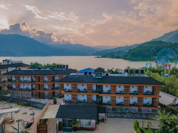 Majestic Lake Front Hotel & Suites, Pokhara