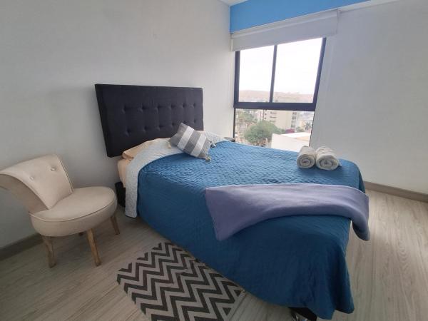 A la foto es mostra l'objecte Apartamento con increíble vista al mar situat a la ciutat de Lima.