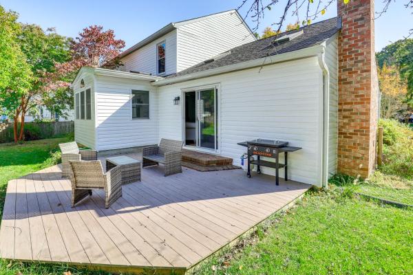 A la foto es mostra l'objecte 6 Mi to Dtwn Family-Friendly Home in Annapolis! situat a la ciutat de Riva.