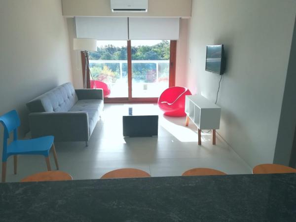 Na foto é possível ver o objeto Canning Park premium apartment for 4 localizado na cidade de Canning.