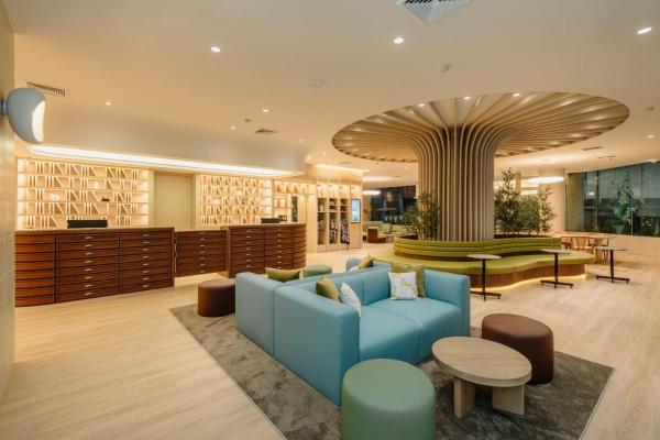 Na fotografii je vidět objekt V.L. Hatyai Hotel nacházející se ve městě Hat Yai.