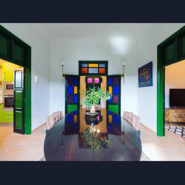 The photo shows the Casa frica Villas Cruz Mayor located in the city of Balcon de Telde.