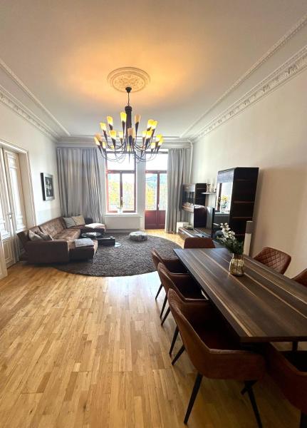 **Traumhafte City-Wohnung // 120qm // 4-Räume**, Lipsia