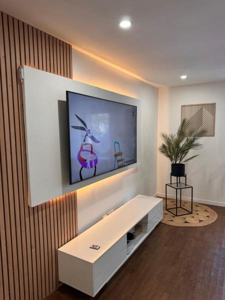 A la foto es mostra l'objecte Appartement de luxe situat a la ciutat de Corgirnon.