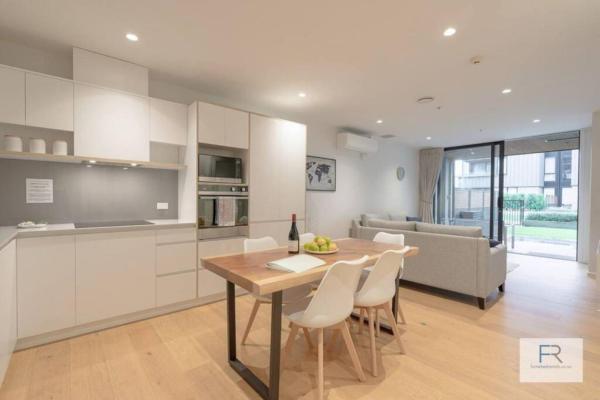 Fab Apartment with Garden by Furnished Rentals, Auckland