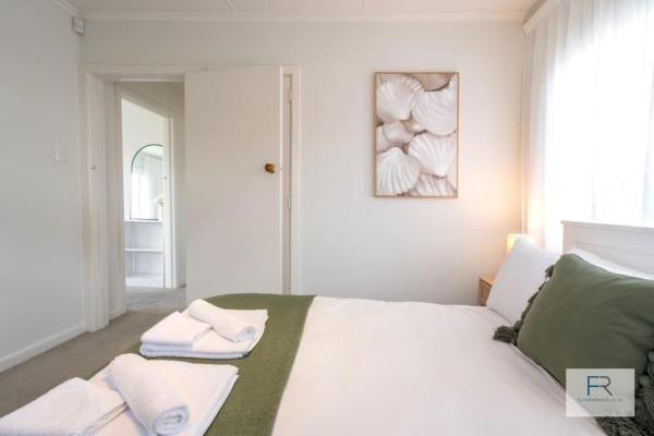 Delightful Milford Abode, Auckland