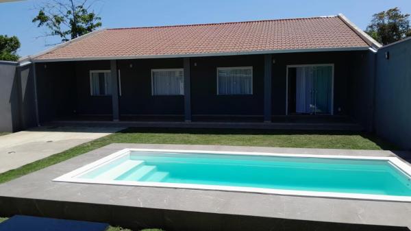 På billedet ses objektet Casa de Praia Itapoá beliggende i byen Itapoa.