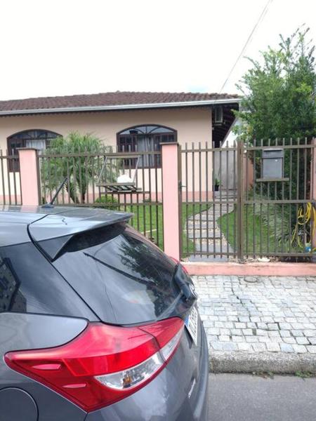 På billedet ses objektet Estudio raio de sol no costa e Silva beliggende i byen Joinville.