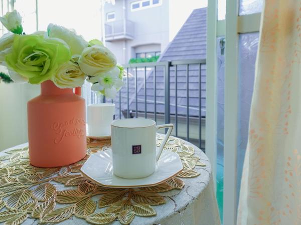 Photo 8 : 羊の宿地铁口徒步六分钟电车八分钟到梅田商圈