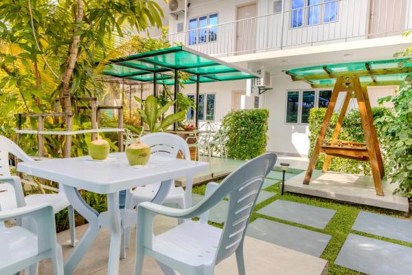 Na zdjęciu widoczny jest obiekt Thooru stay położony w mieście Vashafaru.