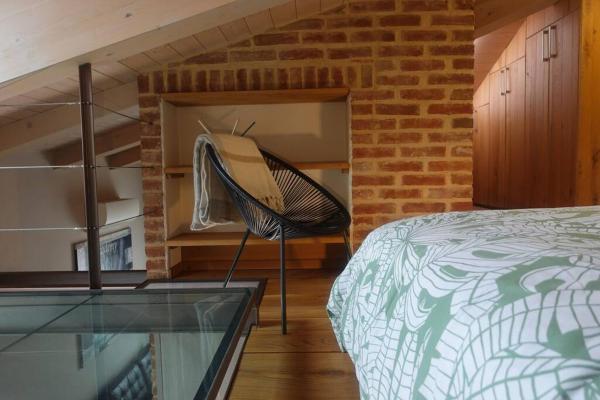 På bildet vises objektet Loft Cùntra Maestra som ligger i byen Asti.