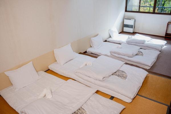 Foto 3: 雪花菜山荘