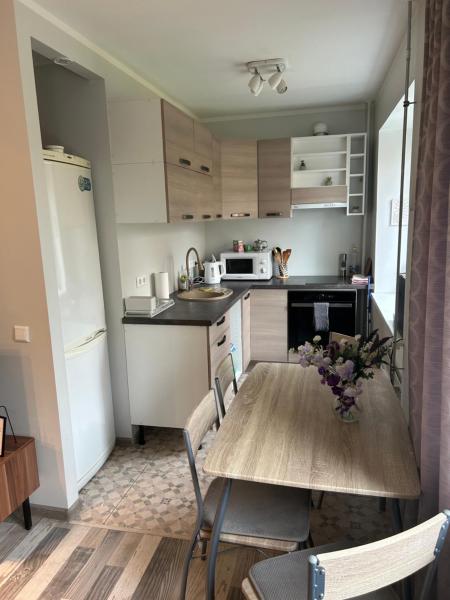 Foto 2: Spacious & cozy apartment, free parking, contact-free entrance