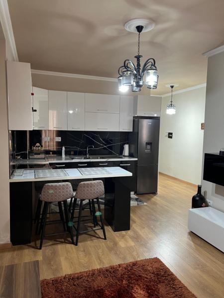Na fotografii je vidět objekt Deny Apartment nacházející se ve městě Durrës.