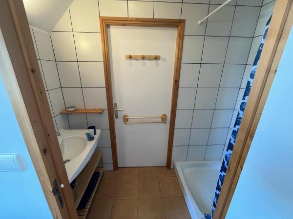 På billedet ses objektet Maison à 300m de la mer beliggende i byen Trégunc.