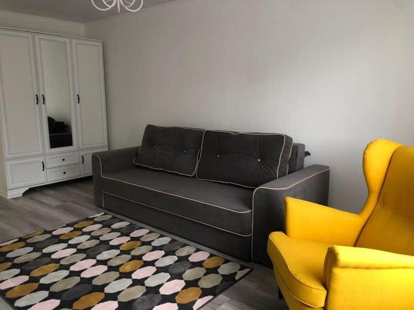 На фото показан объект Светлая , уютная однокомнатная квартира, расположенный в городе Qarasū.