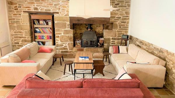 A la foto es mostra l'objecte Grande maison familiale au cœur du Finistère situat a la ciutat de Langolen.