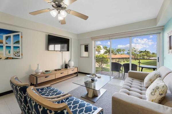Foto 4: Beachfront - Ocean Comfort 2BR condo - P216