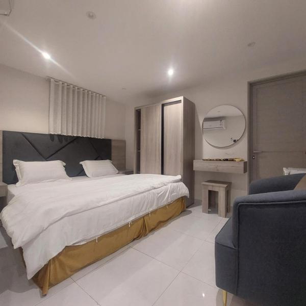 A la foto es mostra l'objecte شقق النماء الفندقية - Alnmaa Home Hotel Apartments situat a la ciutat de Riad.