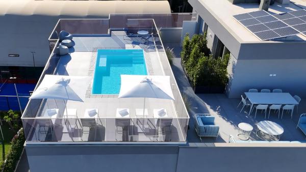 A la foto es mostra l'objecte Green Park Penthouse Suite & Pool - Heated Pool - situat a la ciutat de Bari.