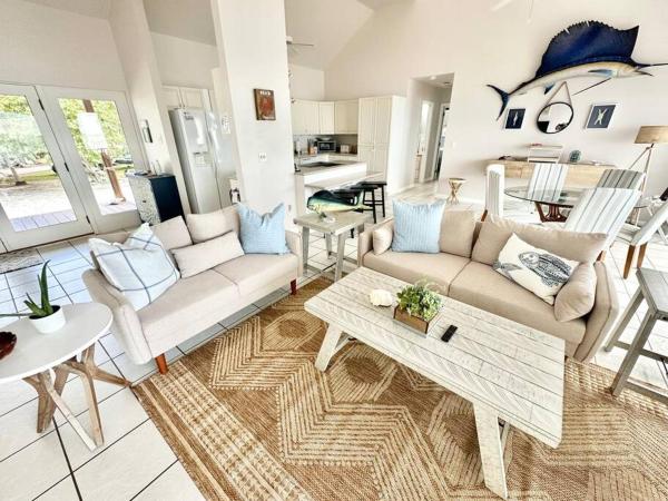 Na zdjęciu widoczny jest obiekt Bungalows Beach Key West - Hemingway położony w mieście Bay Point.